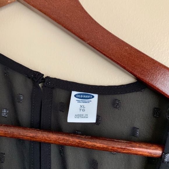 Long sleeves cut out shoulders old navy blouse xl - Picture 5 of 5